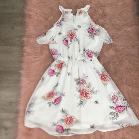 Maurices Dresses & Skirts - White flower dress Maurices Dresses & Skirts - White flower dress